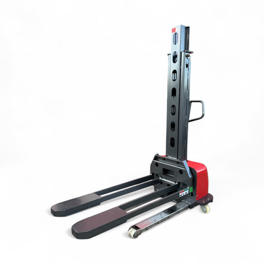 HIGH COMPACT LIFTING - H.C.L 500 - ELEKTRISCHE MEENEEMSTAPELAAR